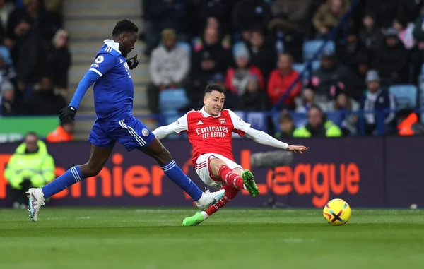 Com gol de Martinelli, Arsenal bate Leicester e abre folga no Inglês
