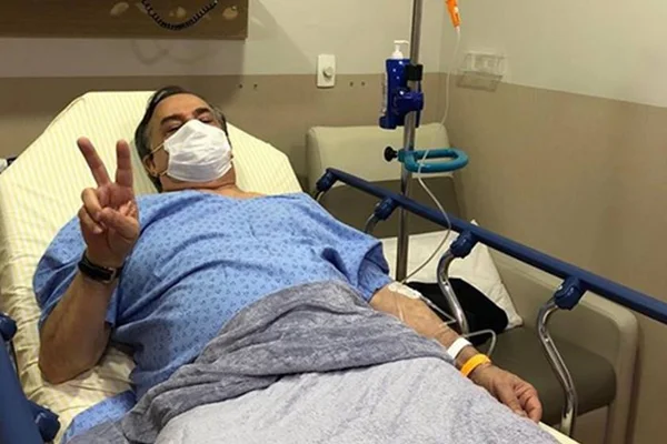 Ronnie Von é internado em hospital de São Paulo