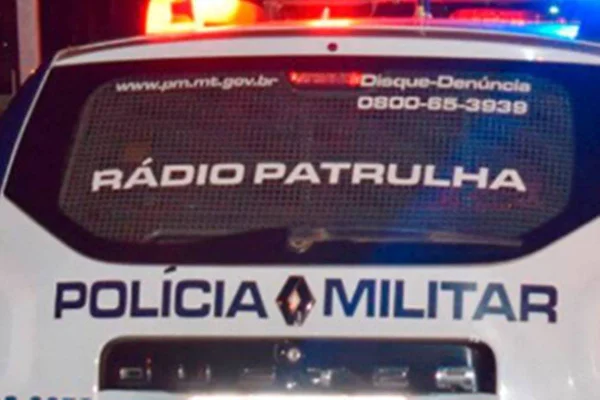 Foto colorida de carro da Polícia Militar (PM) de Mato Grosso - Metrópoles