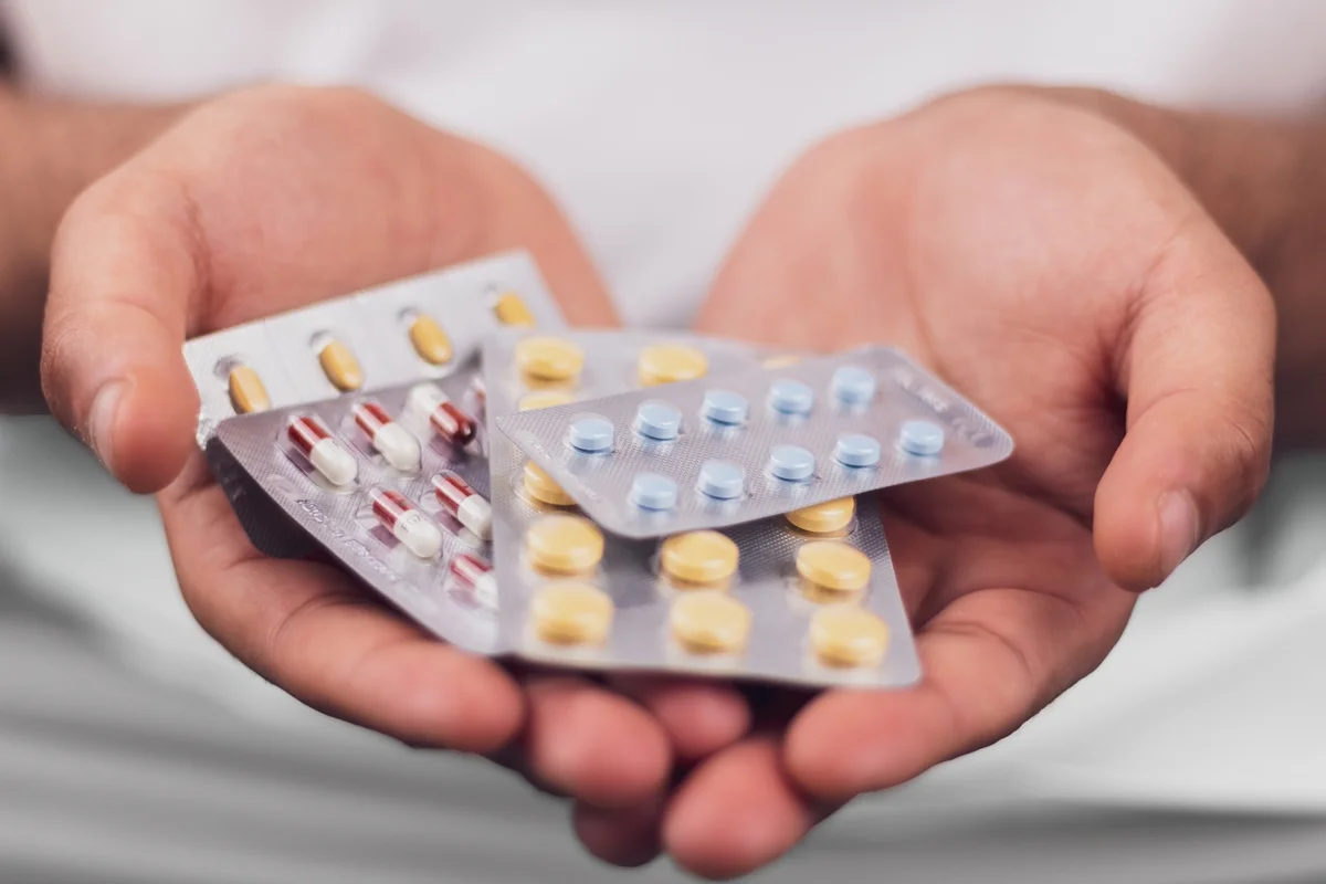 Alguns medicamentos não devem ser combinados por hipertensos Alguns medicamentos não devem ser combinados por hipertensos