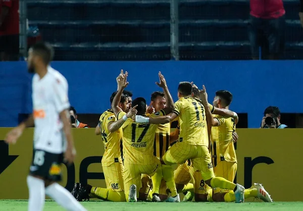 Libertadores: Corinthians começa torneio com derrota no Paraguai