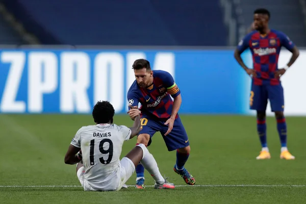 Alphonso Davies e Messi