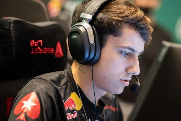 Drop, jogador da Fúria