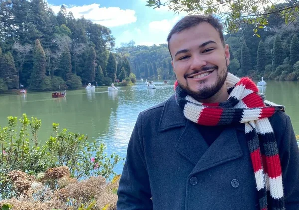 Matheus Silva Professor acusa motorista de ônibus de homofobia, em Sorocaba
