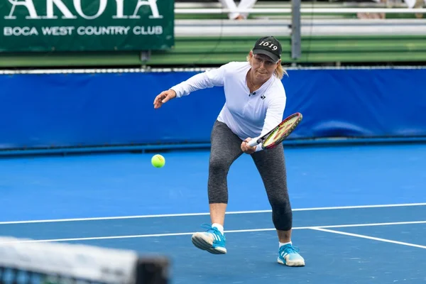 Lésbica, Navratilova assina carta contra atletas trans no esporte