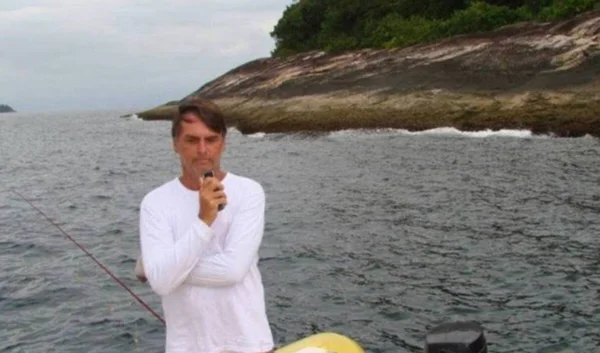 Fiscal que multou Bolsonaro: “Fui punido por fazer minha obrigação”
