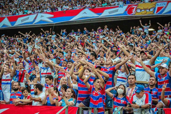 Colo-Colo frustra festa do Fortaleza na estreia da Libertadores