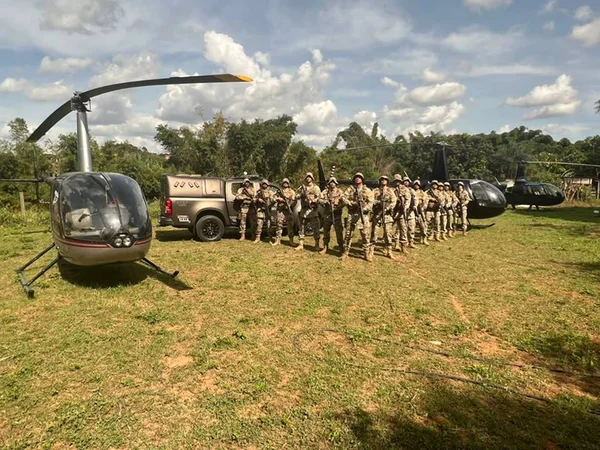 Imagem colorida de operação da PMDF