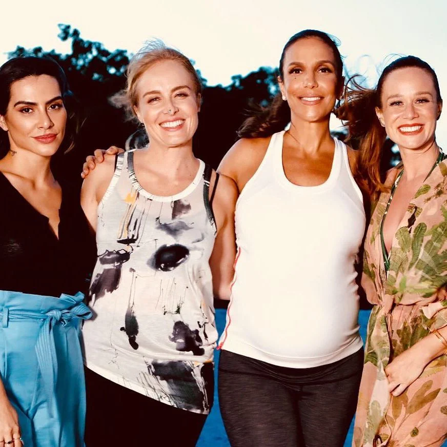 Antes das gêmeas, Ivete passou por momentos difíceis. A cantora teve uma gravidez ectópica (que se desenvolve fora do útero) e sofreu um aborto espontâneo Antes das gêmeas, Ivete passou por momentos difíceis. A cantora teve uma gravidez ectópica (que se desenvolve fora do útero) e sofreu um aborto espontâneo