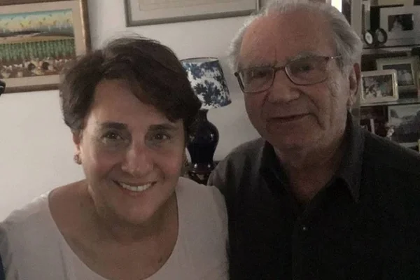 Eliana Pedrosa visita Frejat de olho no eleitorado do ex-candidato