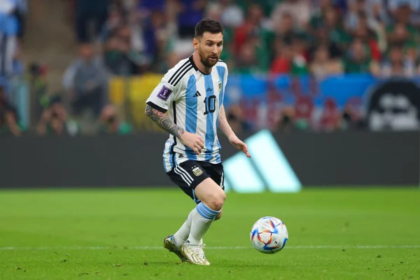 Messi vai fazer seu milésimo jogo da carreira diante da Austrália
