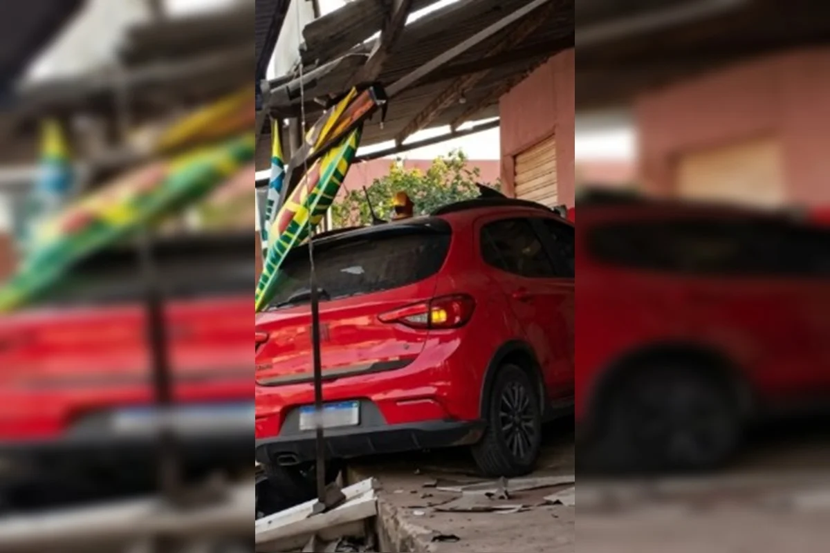 O carro que invadiu a distribuidora de bebidas O carro que invadiu a distribuidora de bebidas