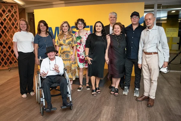 CCBB lança exposição de arte Brasilidade Pós-Modernismo com coquetel