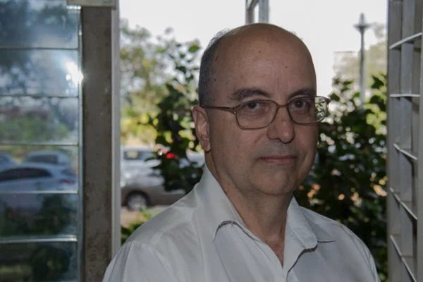 Professor Ricardo Martins, da Universidade de Brasília