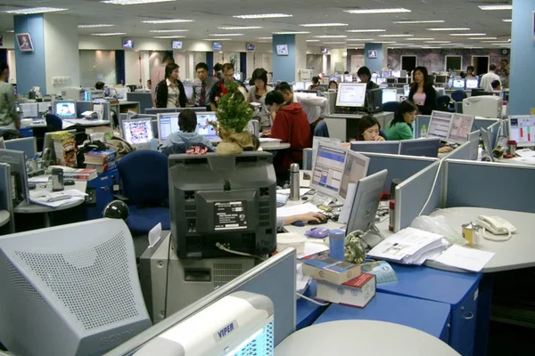 Cortes no jornal O Globo também atingem colunistas renomados