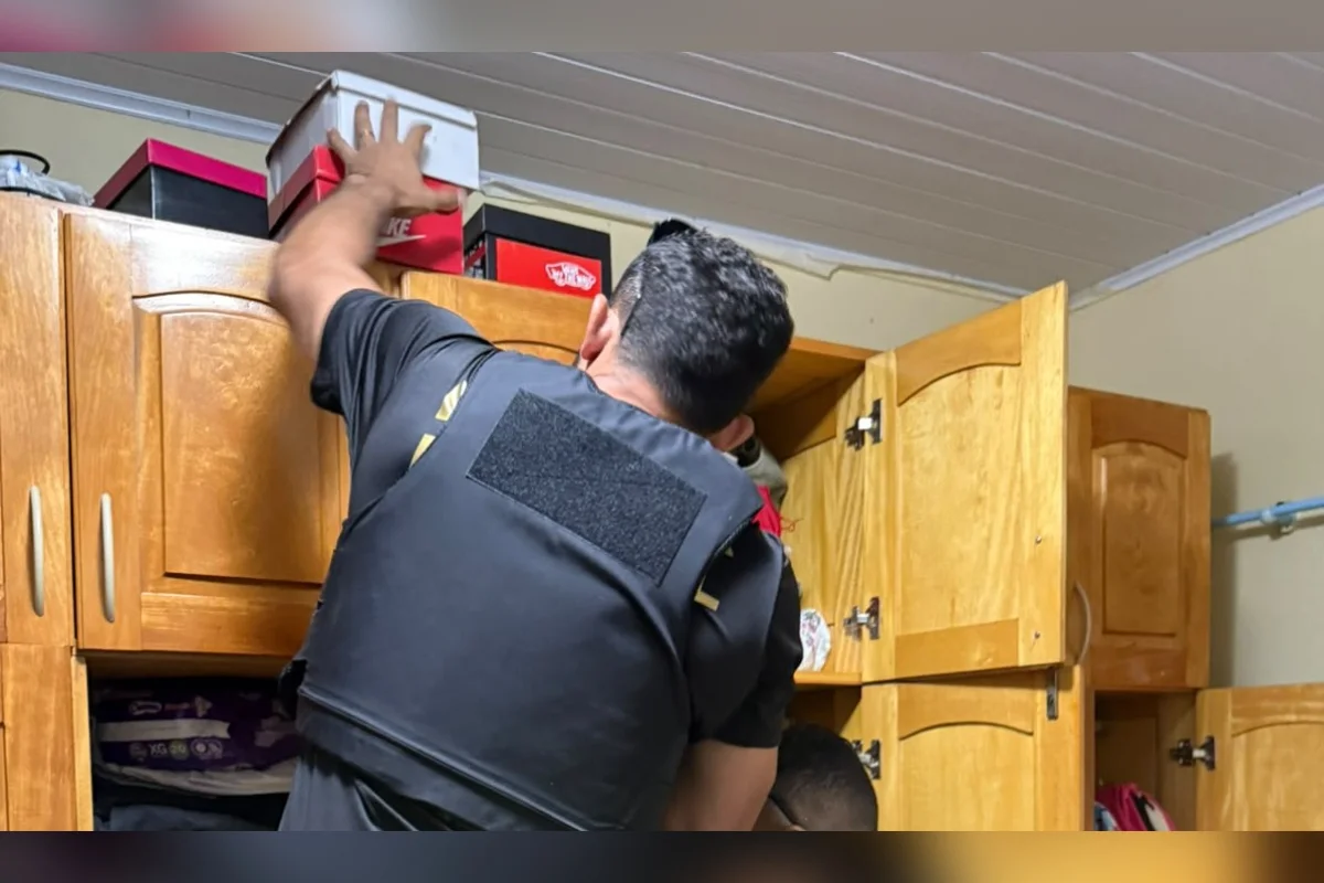 Os investigados poderão responder pelos crimes de estelionato majorado contra o INSS, associação criminosa e falsificação de documento público Os investigados poderão responder pelos crimes de estelionato majorado contra o INSS, associação criminosa e falsificação de documento público