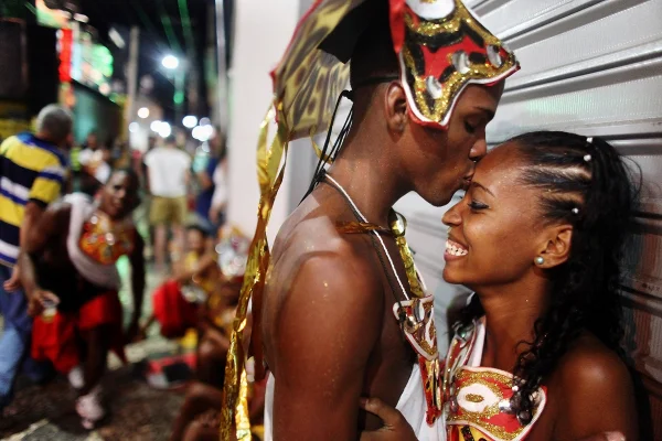 Antes ou depois do bloco: 10 posições para aproveitar no Carnaval