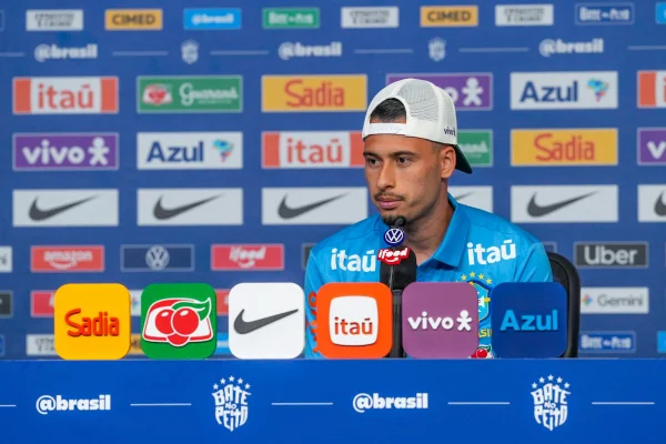 O atacante Gabriel Martinelli, da Seleção Brasileira, durante coletiva realizada nesta segunda-feira (22/6)