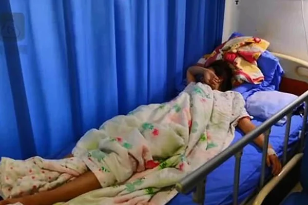 Amigas são internadas após se desafiarem a fazer mil agachamentos