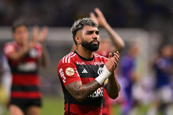 Imagem colorida de Gabigol - Metrópoles