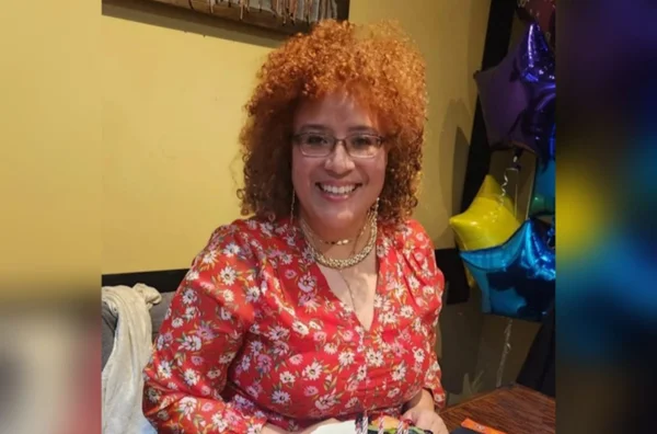 imagem colorida baiana procura familia biologica brasil