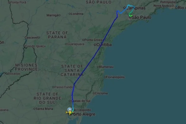 Avião sem identificação da Força Aérea dos EUA pousa em Guarulhos - Metrópoles