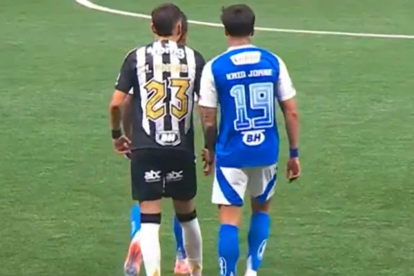 Imagem colorida de Kaio Jorge e Ivan Roman