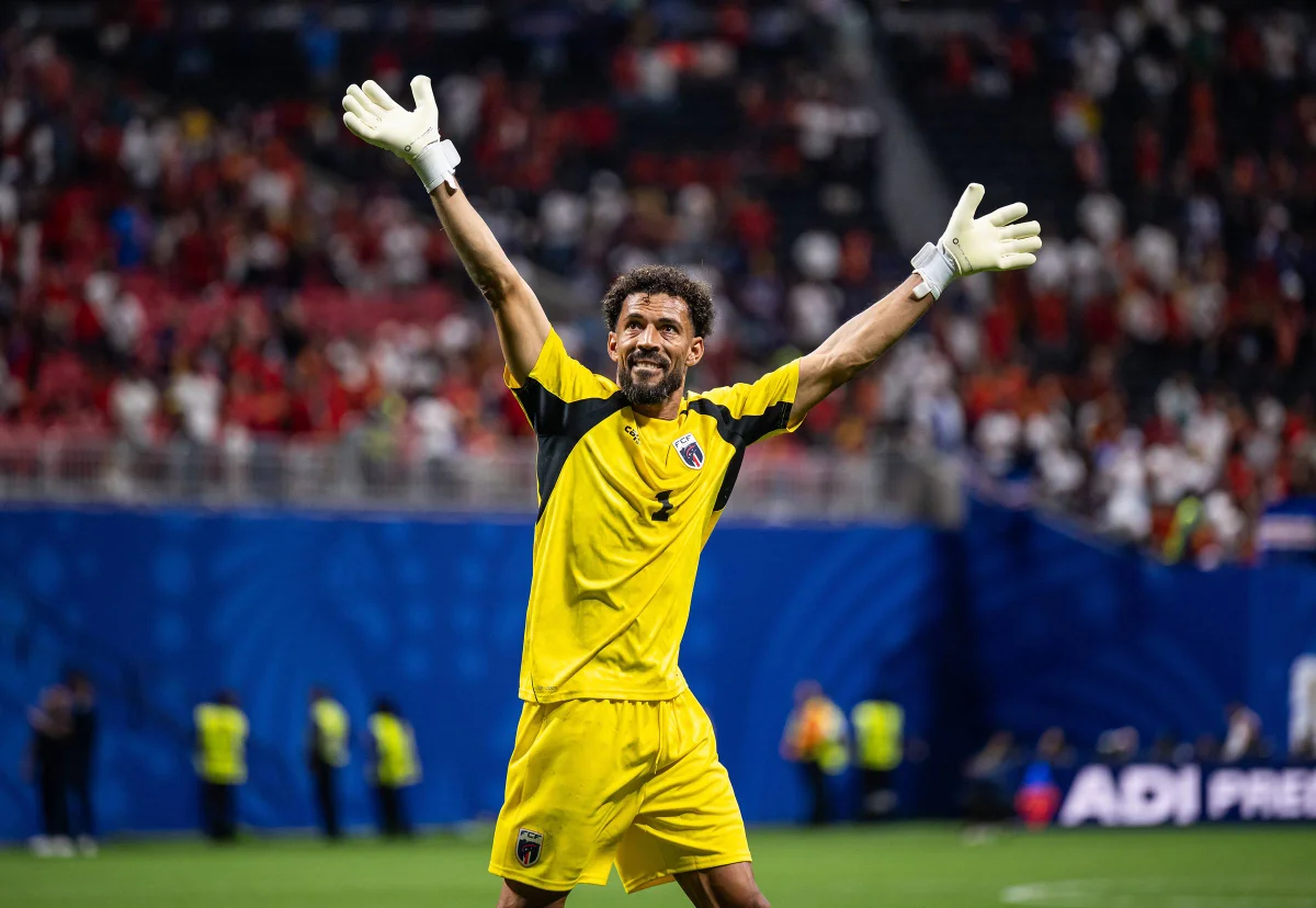 Craque da Copa, Vozinha é viciado em novelas brasileiras: veja quais - imagem 1 Craque da Copa, Vozinha é viciado em novelas brasileiras: veja quais - imagem 1