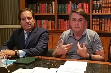 Bolsonaro diz que ações da Petrobras estão voltando à normalidade