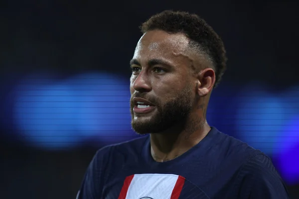 “Bora Bill”: Neymar “irrita” amigo com meme que viralizou no TikTok