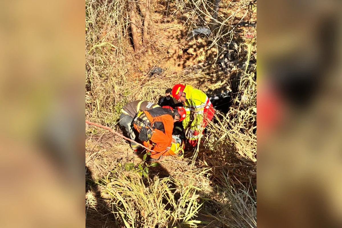 Uma das vítimas foi encaminhada por uma Unidade de Suporte Avançado do SAMU Uma das vítimas foi encaminhada por uma Unidade de Suporte Avançado do SAMU