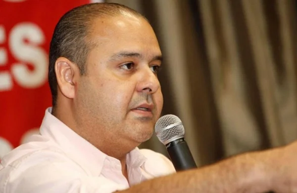 Vamos para a rua impedir o impeachment, afirma presidente da CUT