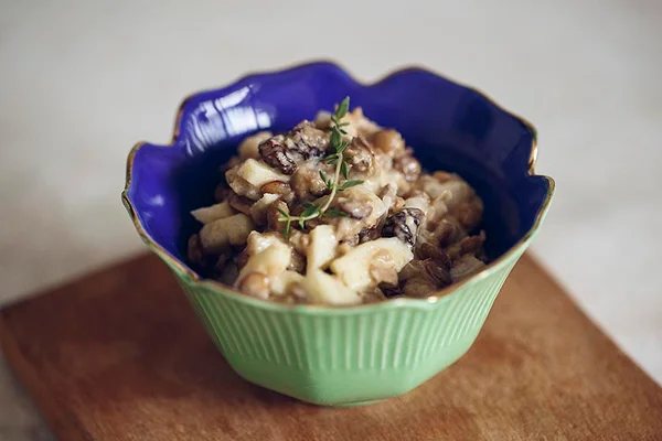Descubra como fazer uma deliciosa e leve salada de lentilha