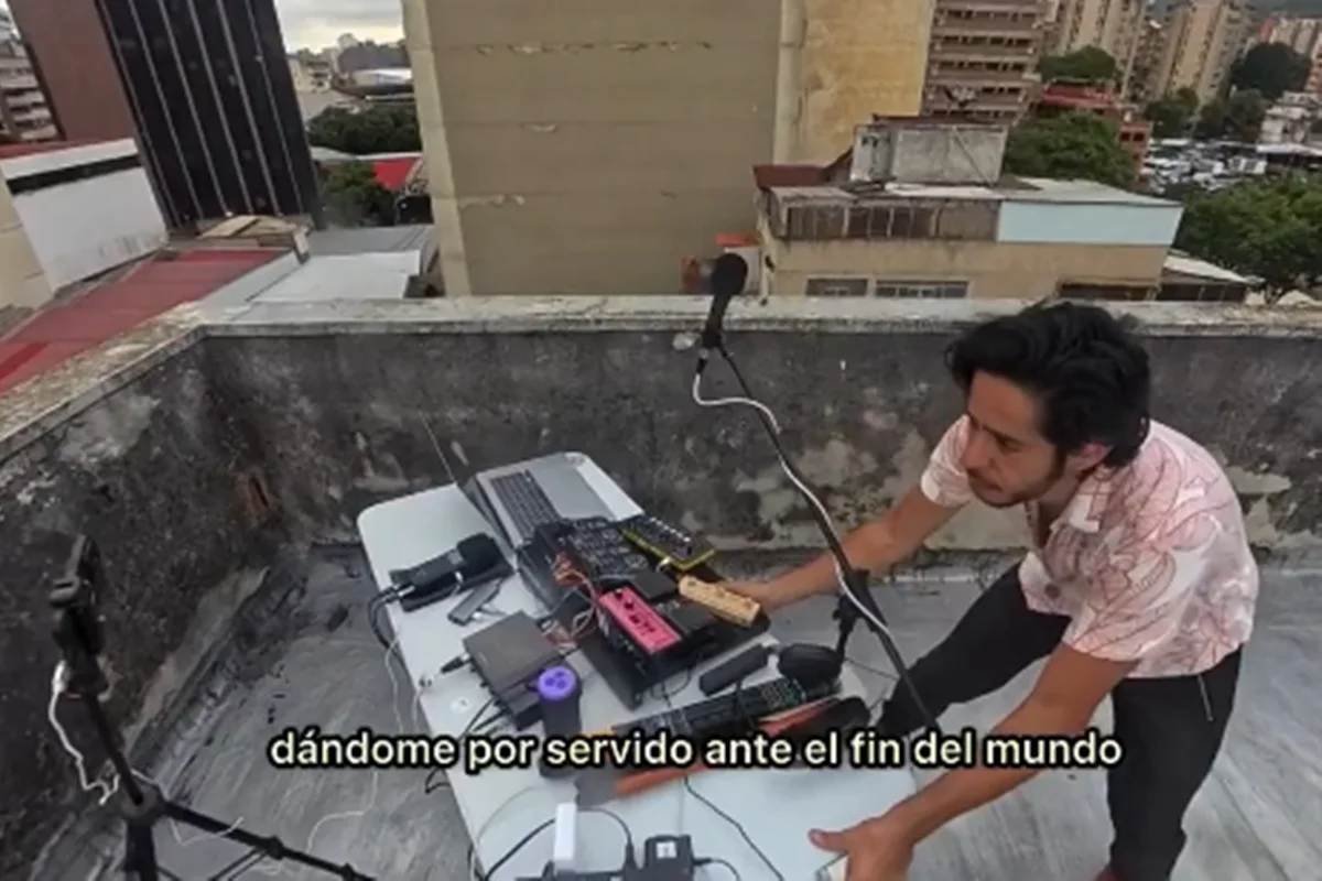 Músico venezuelano Víctor Bolivar gravou momento exato em que terremoto foi sentido em Caracas, capital da Venezuela