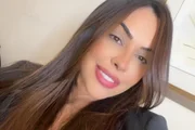 Flávia Correia, namorada de Giovani, compartilha momentos pessoais nas redes sociais Flávia Correia, namorada de Giovani, compartilha momentos pessoais nas redes sociais