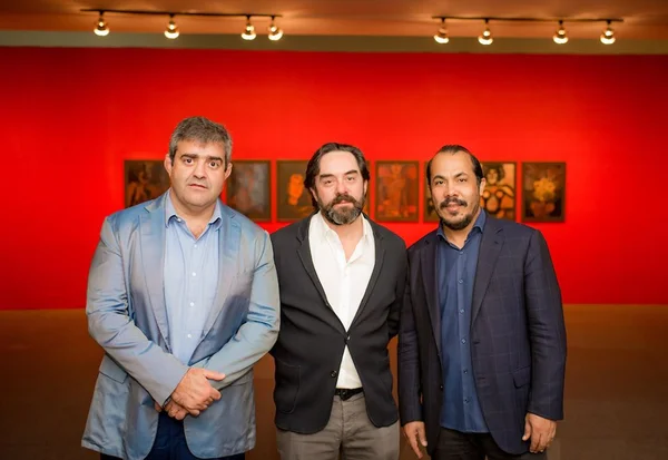 Museu Nacional recebe mostras Farnese de Andrade e Necrobrasiliana