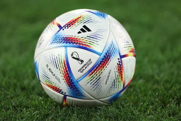 Clima de Copa: jornalista cria calendário da competição para celular