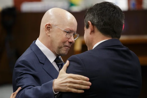 Advogado Demóstenes Torres, responsável pela defesa do ex-comandante da Marinha Almir Garnier Santos STF bolsonaro golpe Metropoles 2