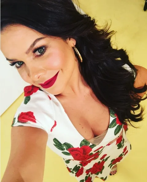 Fernanda Souza mostra resultado da redução de mama
