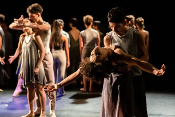 Oportunidades na área de dança para especialização, cursos regulares, livres e de extensão cultural estão com inscrições abertas até janeiro - Metrópoles