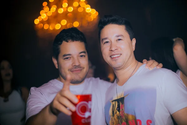 DJ Felipe Menezes e DJ Cassiano Yoshimine DJ Felipe Menezes e DJ Cassiano Yoshimine