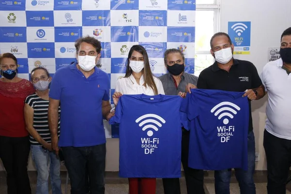 Secretaria inaugura Wi-Fi social em Restaurante Comunitário do DF