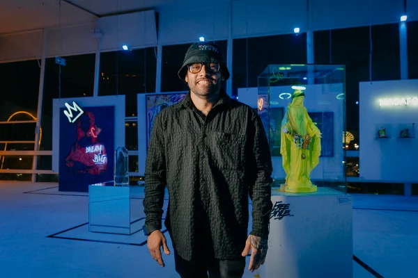 Evento marca a abertura da exposição Cores e Valores, de Douglas Viana
