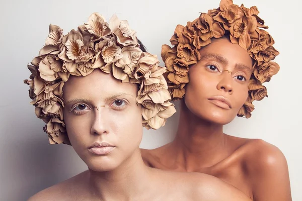 Conheça o nose cuff, acessório de nariz que é a cara do Carnaval