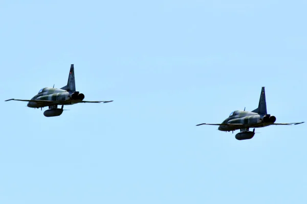 FAB e PF têm uma suspeita sobre avião interceptado vindo da Bolívia