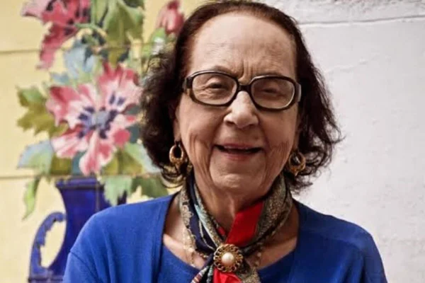 Glorinha Beunttenmüller em foto colorida - Metrópoles