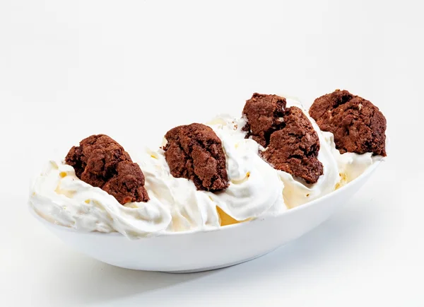 Mr Cheney lança cookie split e série de sanduíches para o verão