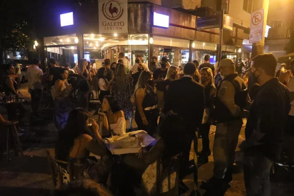 Cidade do Rio tem 30 interdições a locais com aglomerações no Carnaval