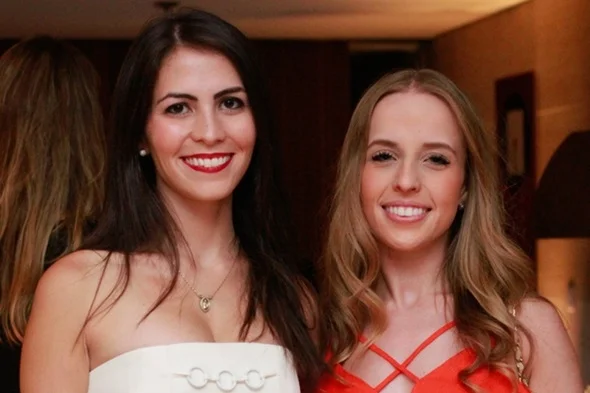 Manuella Amaral e Isabella Koenigkan Manuella Amaral e Isabella Koenigkan