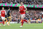 Declan Rice e Bukayo Saka marcaram os gols da vitória